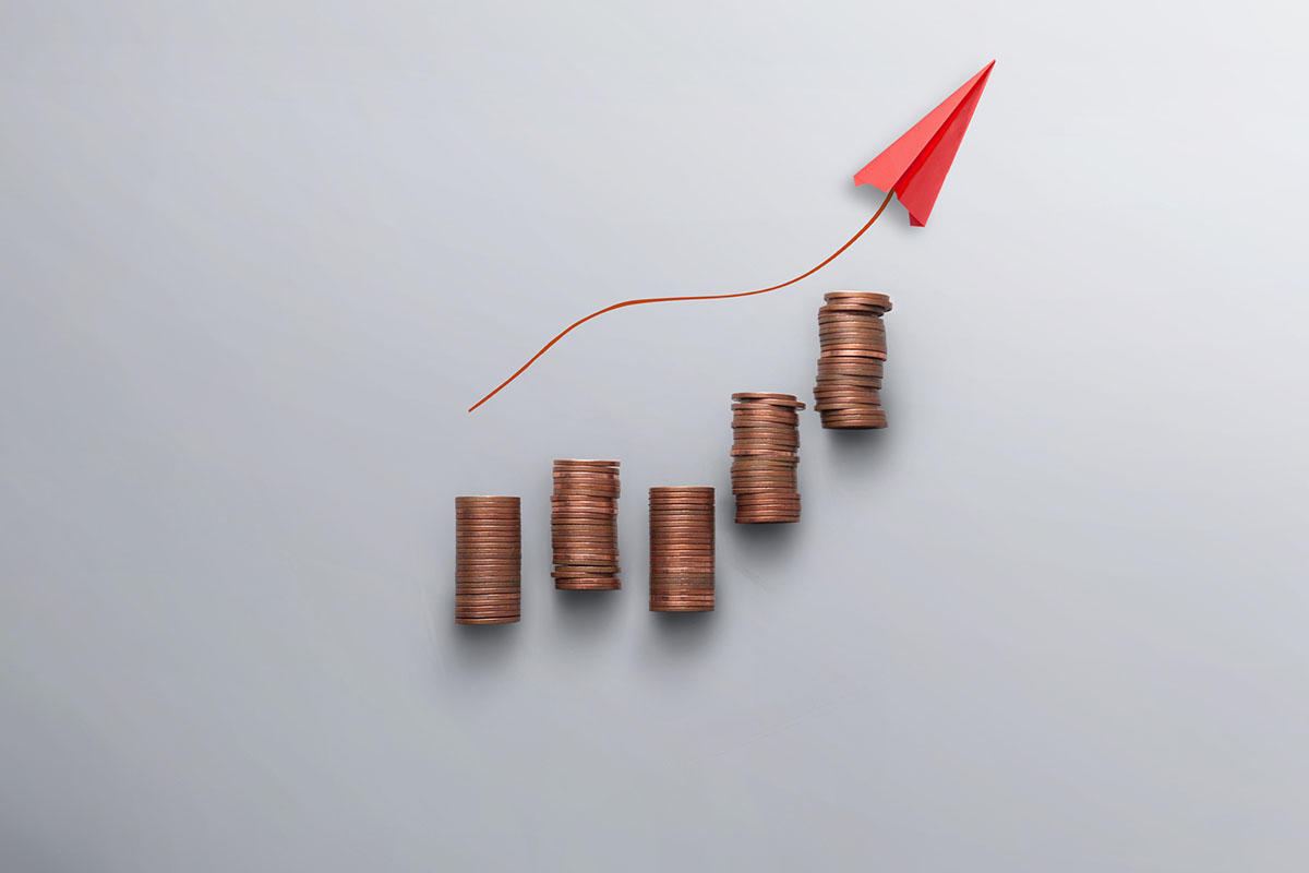 Rising Inflation –  5 Reasons Why a Long-Term Investment Strategy Could Be the Answer Image